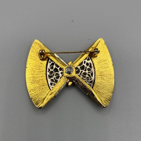 Vintage Gold Bow Brooch JP417 2/$20 - Picture 5 of 8